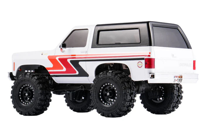 FairRC FCX24 Chevrolet K5 Blazer White Blaze Mod 1/24 4WD Ready to Run Rock Crawler, White