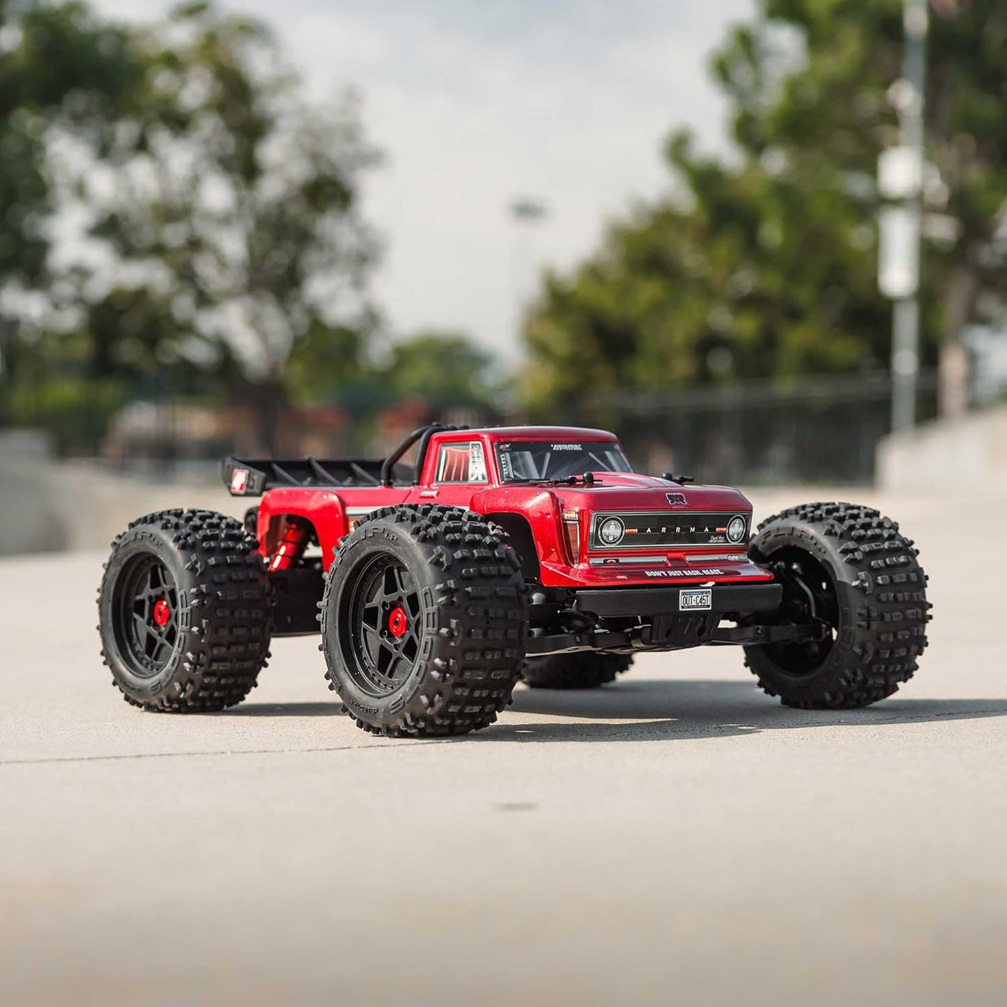 ARRMA 1/10 Outcast 4S BLX V2 4WD Stunt Truck – RTR, Brushless