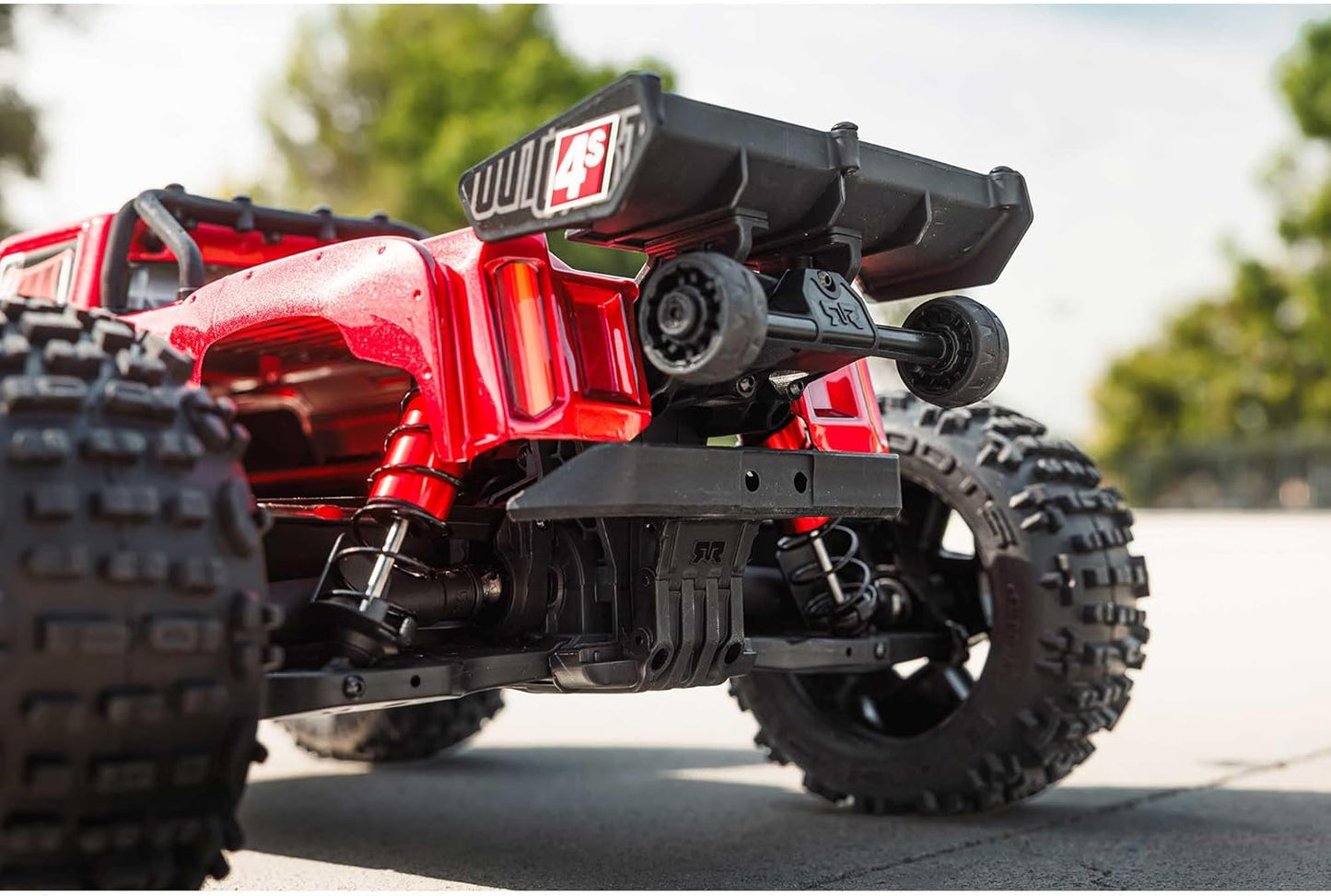 ARRMA 1/10 Outcast 4S BLX V2 4WD Stunt Truck – RTR, Brushless