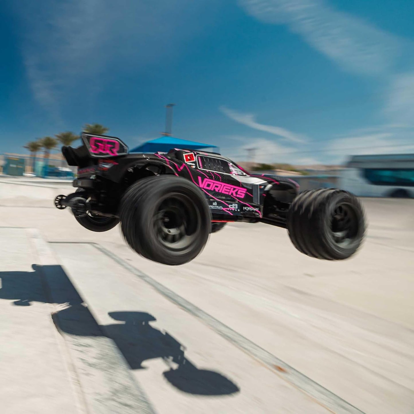 ARRMA Vorteks 223S DSC 1/10 2WD Ready-to-Run Brushless Stadium Truck