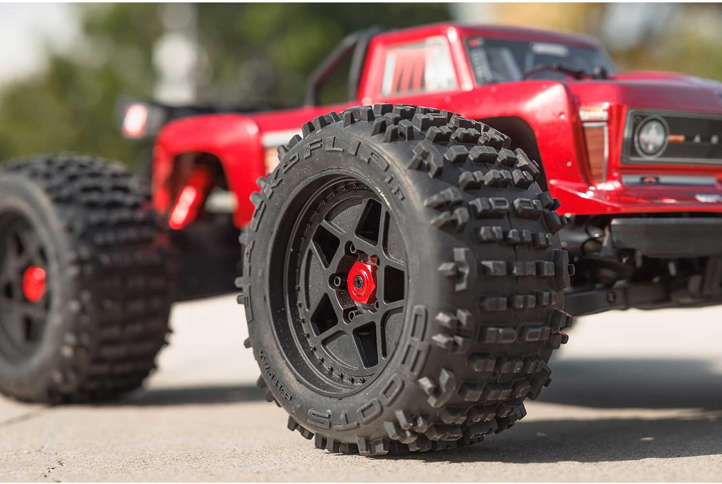 ARRMA 1/10 Outcast 4S BLX V2 4WD Stunt Truck – RTR, Brushless