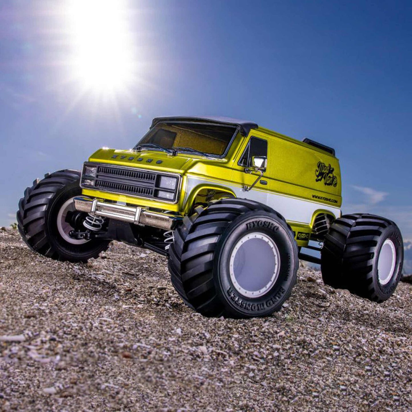Kyosho 1/10 Mad Van Fazer Mk2 4WD Brushless RC Monster Truck – Gold
