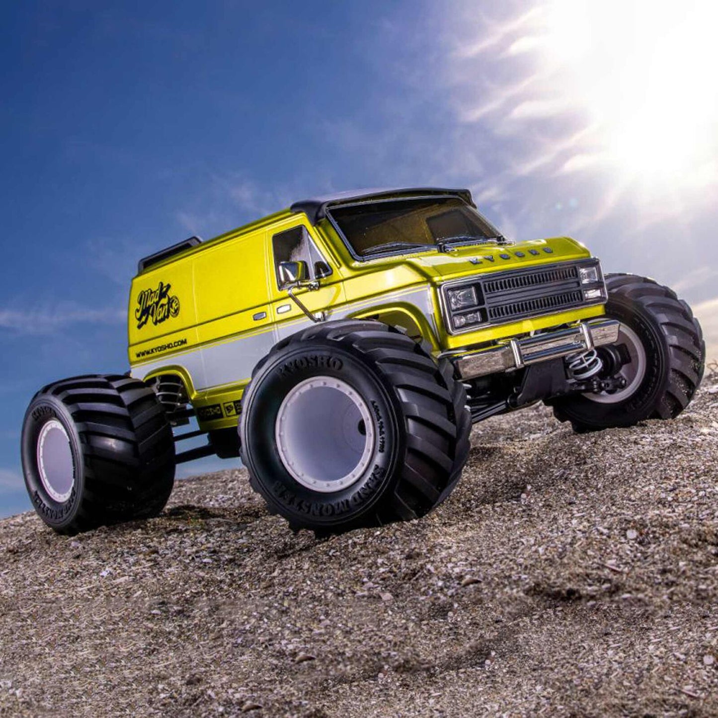 Kyosho 1/10 Mad Van Fazer Mk2 4WD Brushless RC Monster Truck – Gold
