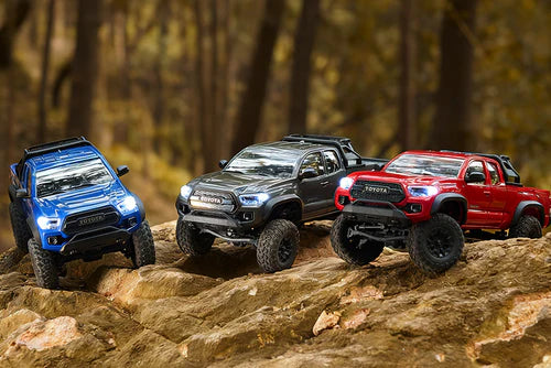 FMS FCX24M Toyota Tacoma 1/24 4WD RTR Rock Crawler