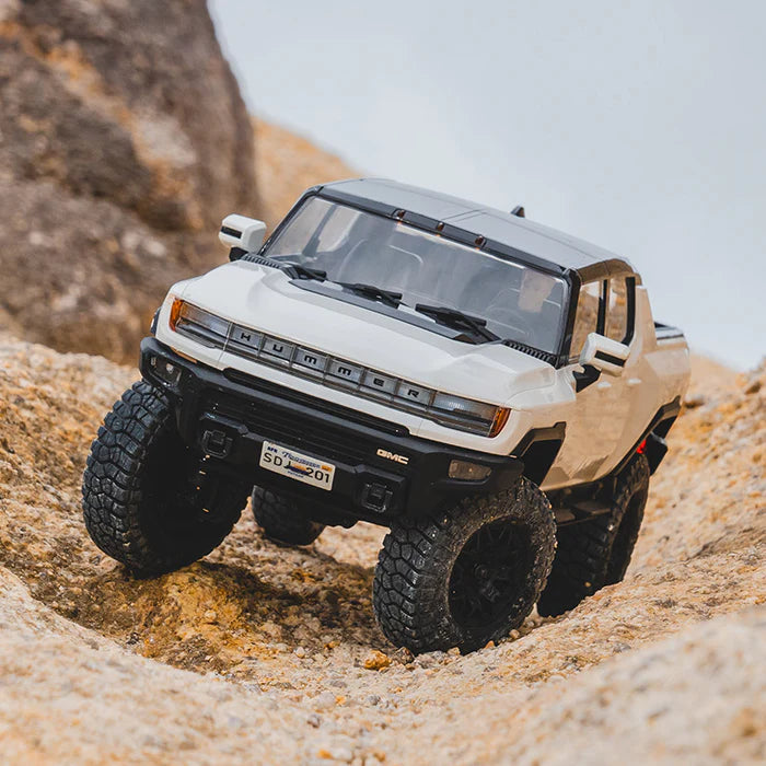 FMS FCX18 1/18 Hummer EV Pickup – 4WD Ready-to-Run