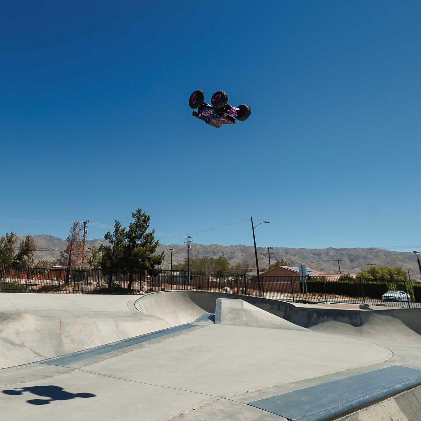 ARRMA Senton 4X4 3S BLX Brushless 1/10 Ready-to-Run Short Course Truck