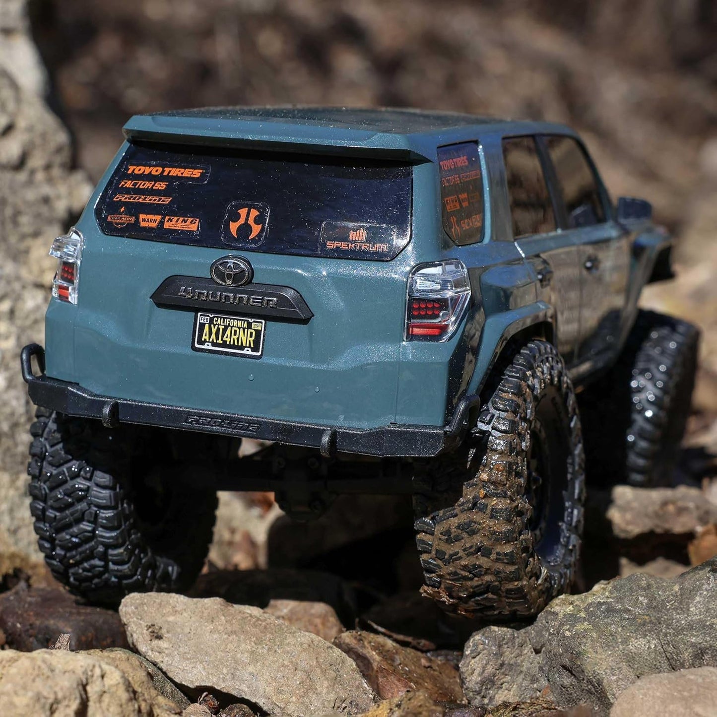 Axial SCX24 2024 Toyota 4Runner TRD Pro 1/24 4WD Ready-to-Run Rock Crawler