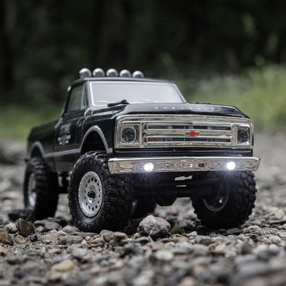 Axial SCX10 III Base Camp 1/10 Scale 4WD Brushed Rock Crawler – 1982 Chevrolet K10 Ready-to-Run