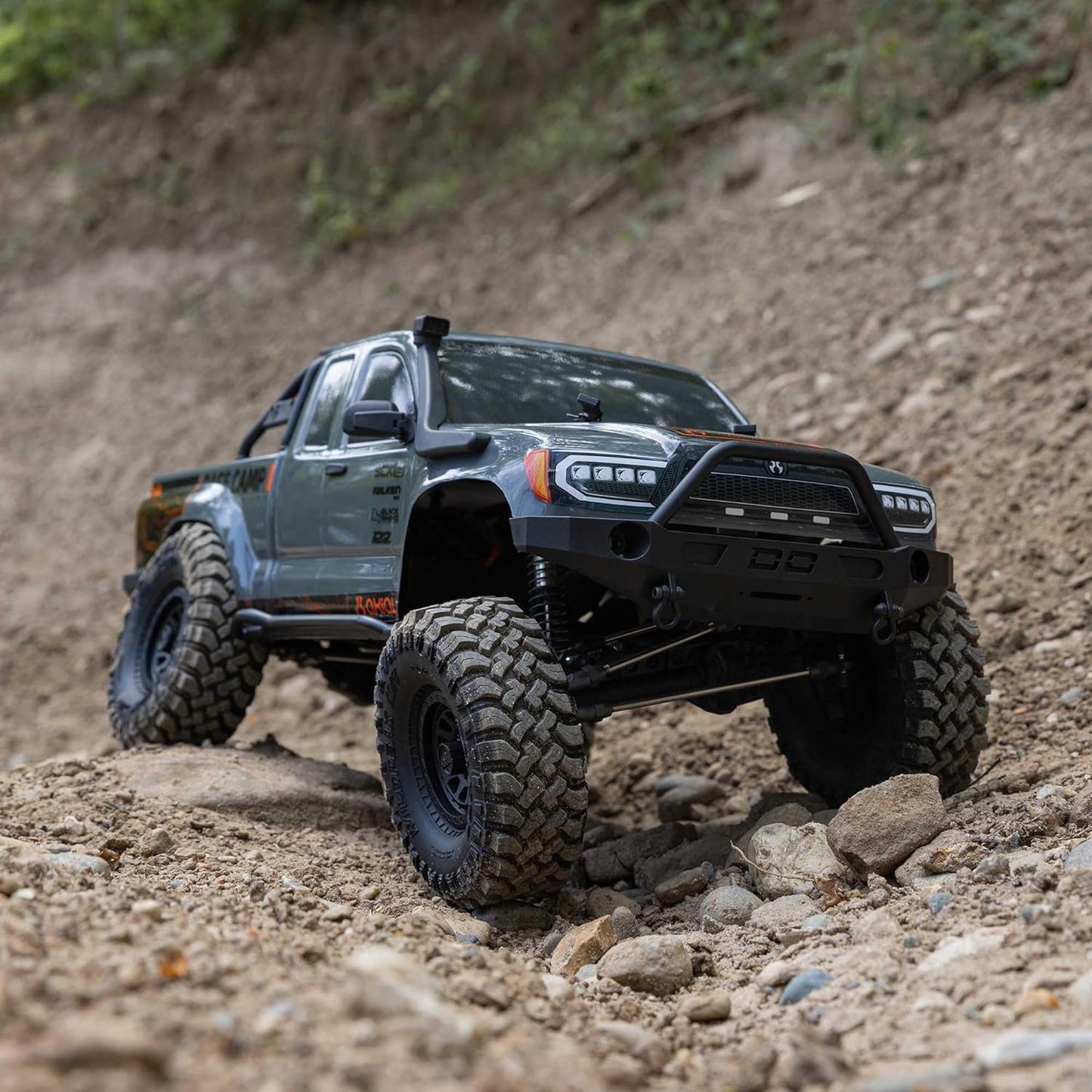 Axial SCX10 III Base Camp 1/10 Scale 4WD Rock Crawler – Brushed RTR