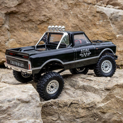 Axial SCX10 III Base Camp 1/10 Scale 4WD Brushed Rock Crawler – 1982 Chevrolet K10 Ready-to-Run
