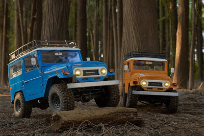 FMS Toyota FJ40 RS 1/10 Scale 4WD Brushed Rock Crawler Ready-to-Run Licensed Scale Truck